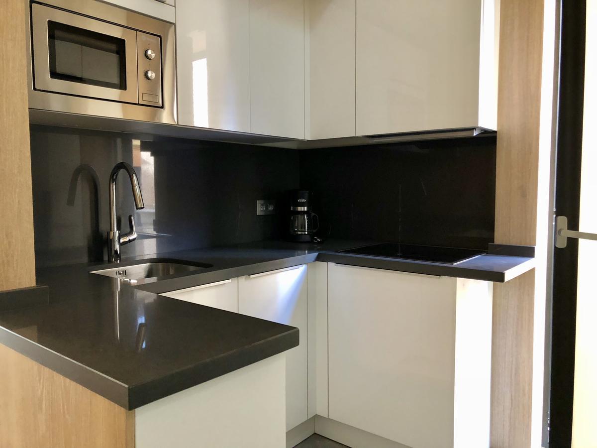 Apartamento Urbanliving Cisneros *